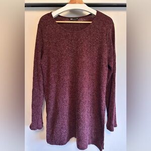SJS Women's Burgundy Crew Neck Sweater